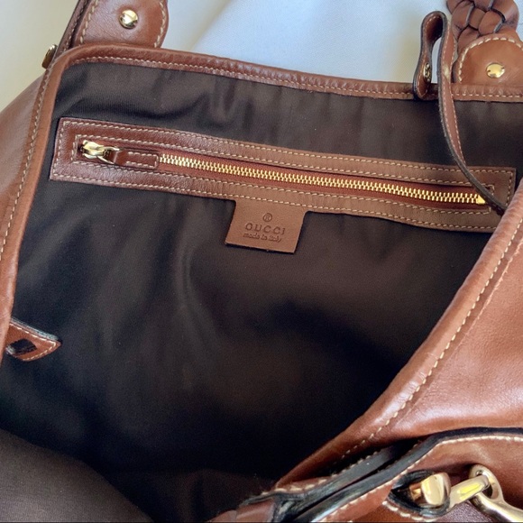 GUCCI Authentic Calfskin Med. Pelham Shoulder Bag - Picture 12 of 16